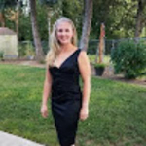 Meet your Posher, Alisha